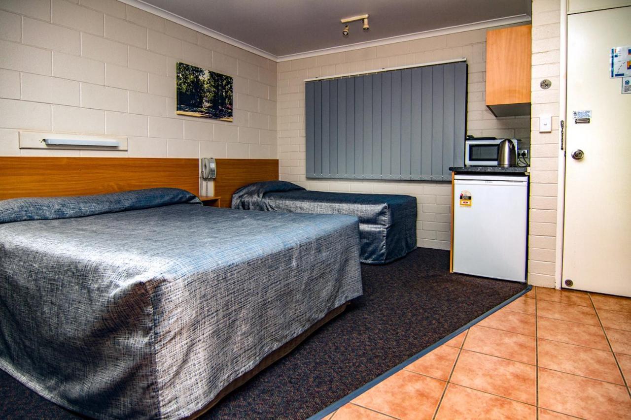 Mundubbera Billabong Motor Inn Exterior photo